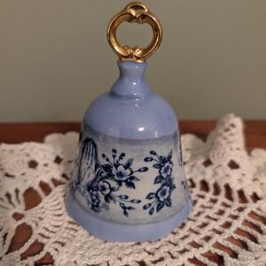 Blue and White Floral Lugeme's Vintage Bell
